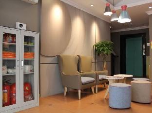 home inn zhuhai gongbei port pedestrian street store