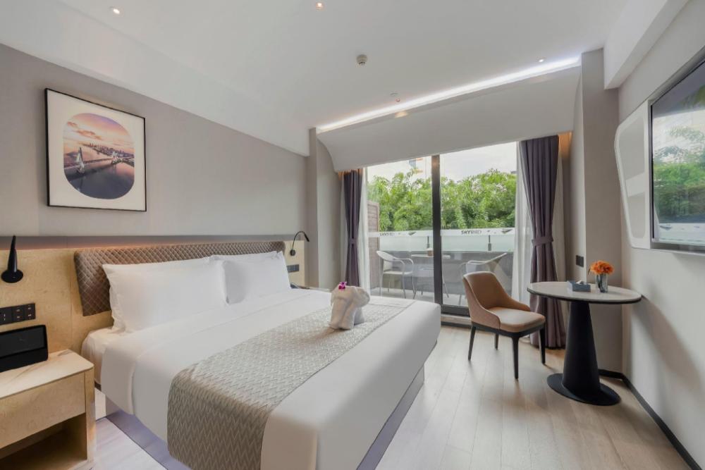 skybird hotel
