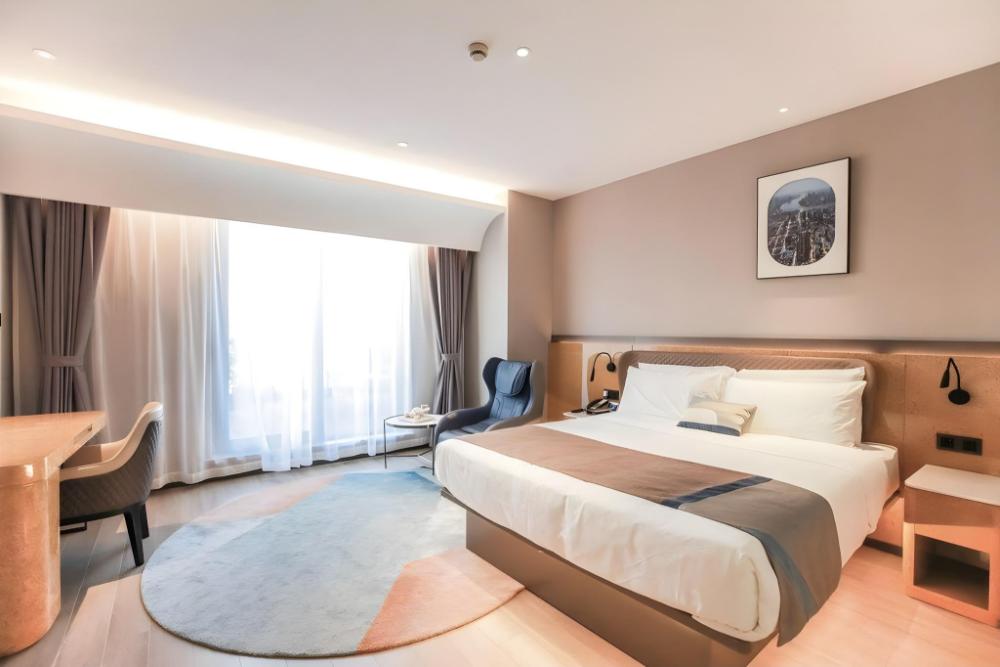 skybird hotel
