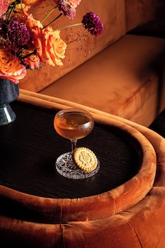 the artmore hotel closed