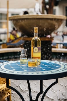 the artmore hotel closed