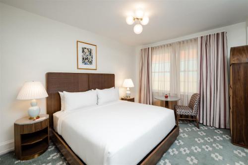 the artmore hotel closed