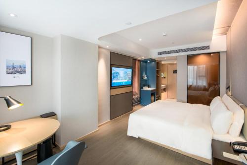 atour hotel shenzhen baoan international airport