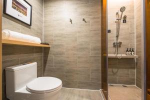atour hotel shenzhen baoan international airport
