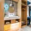 atour hotel shenzhen baoan international airport