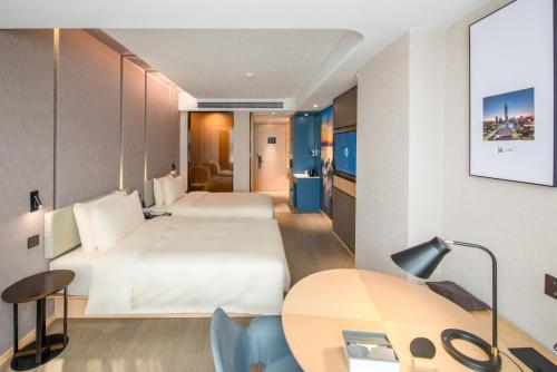 atour hotel shenzhen baoan international airport