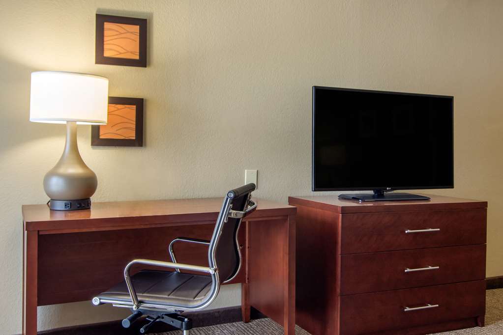 comfort inn sandy springs perimeter