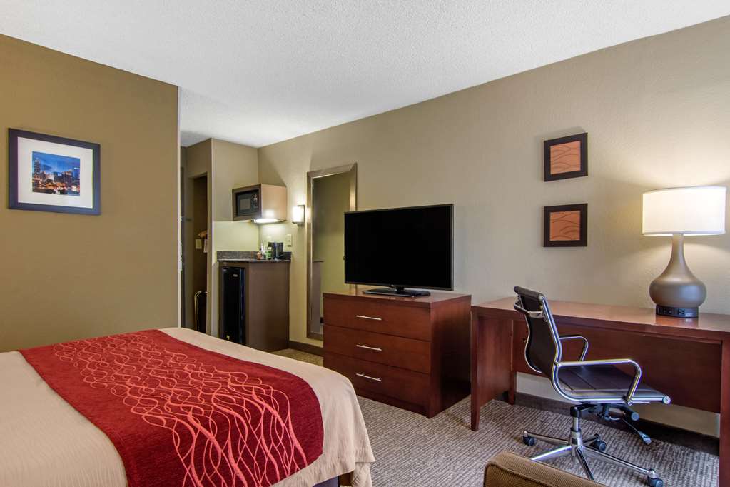comfort inn sandy springs perimeter