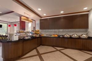 hilton garden inn atlanta marietta