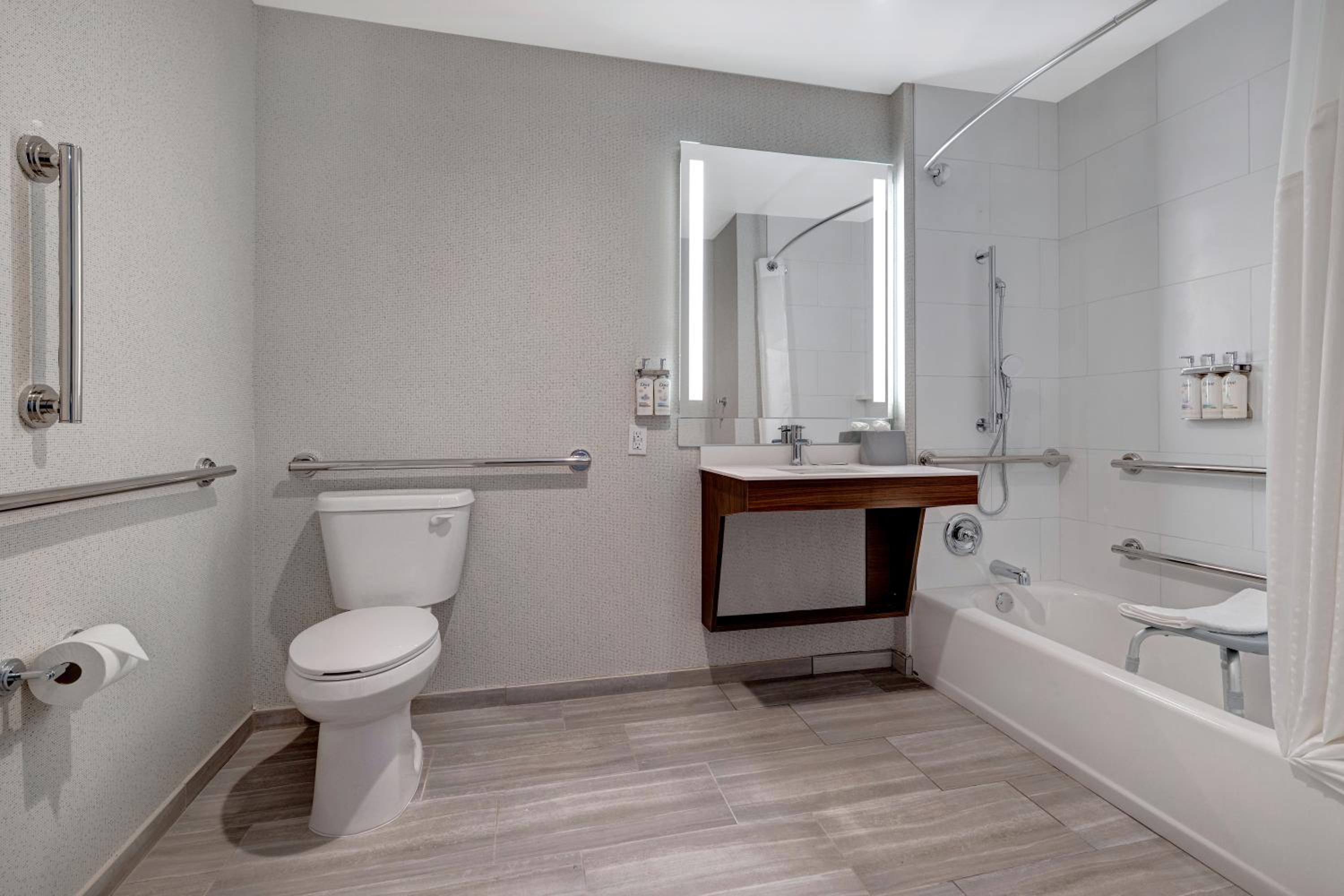 hilton suites atlanta perimeter