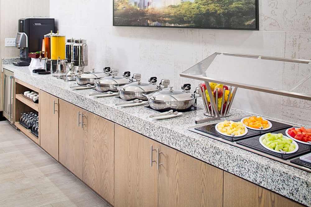 hilton suites atlanta perimeter