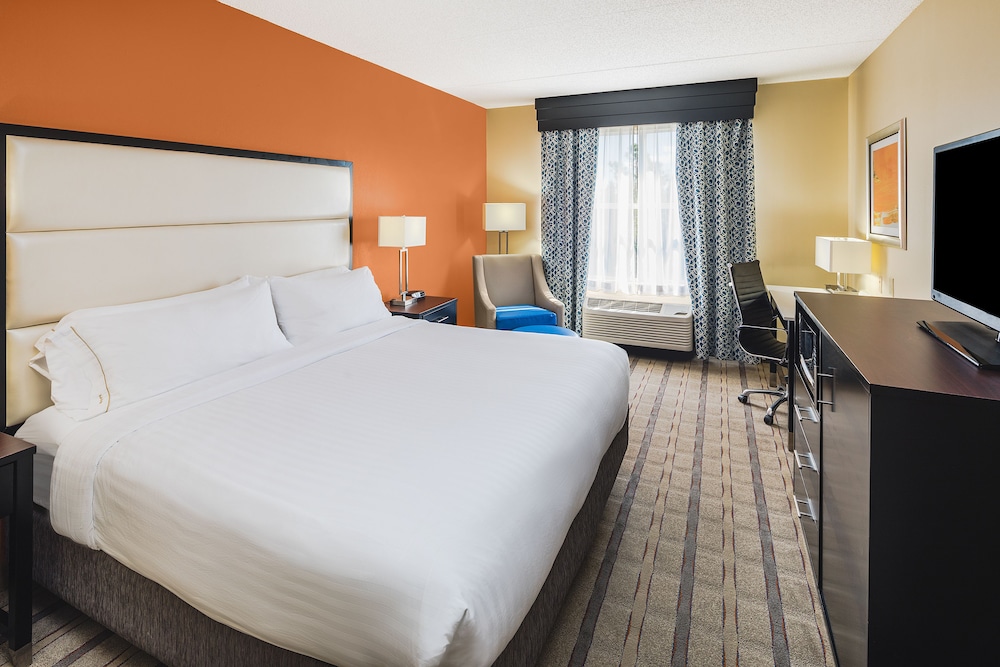 holiday inn express and suites duluth mall area