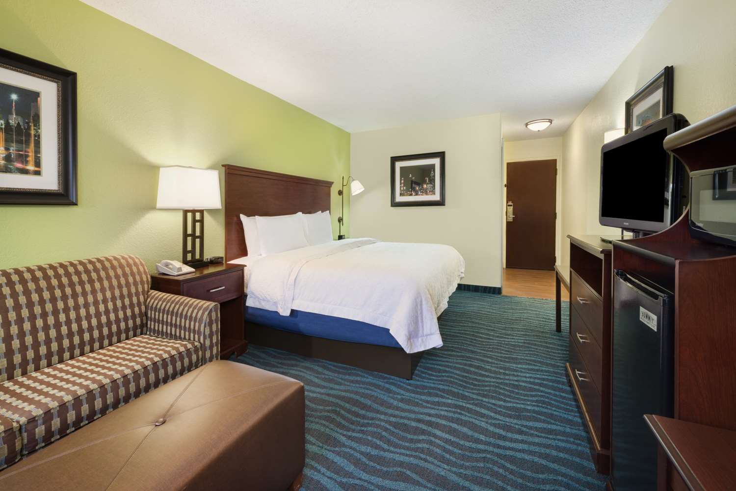 hampton inn atlanta perimeter center