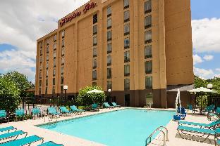 hampton inn atlanta perimeter center
