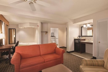country inn and suites by radisson lawrenceville ga