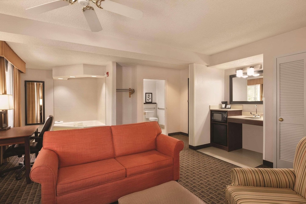 country inn and suites by radisson lawrenceville ga