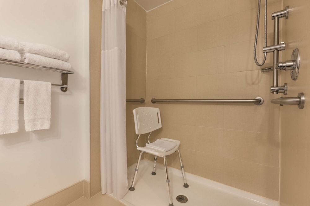 country inn and suites by radisson lawrenceville ga