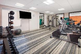 la quinta inn and suites by wyndham atlanta airport north