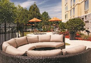 la quinta inn and suites by wyndham atlanta airport north