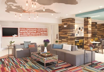 la quinta inn and suites by wyndham atlanta airport north