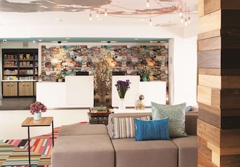 la quinta inn and suites by wyndham atlanta airport north