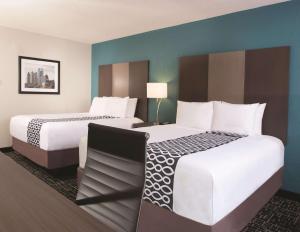 la quinta inn and suites by wyndham atlanta airport north