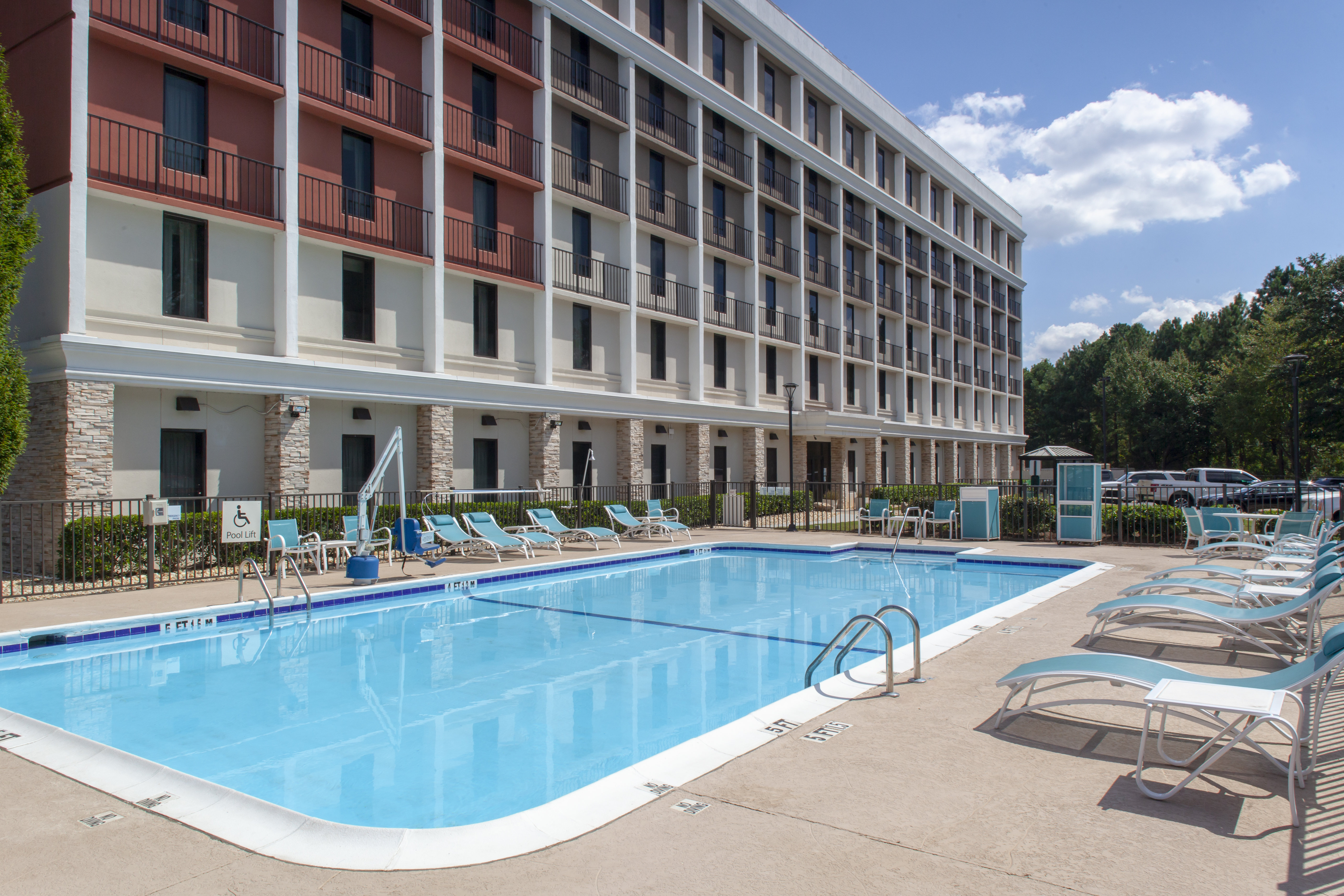 holiday inn express atlanta airport college park by ihg