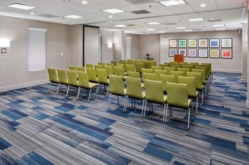 holiday inn express atlanta airport college park by ihg