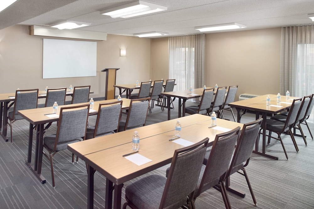 courtyard by marriott atlanta airport south sullivan road