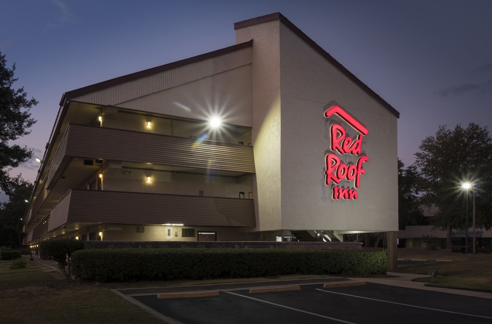 red roof inn atlanta norcross
