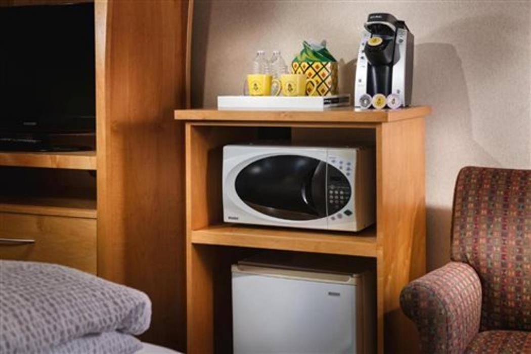 Staypineapple, University Inn, University District Seattle,Tukwila>>Seattle,3 star