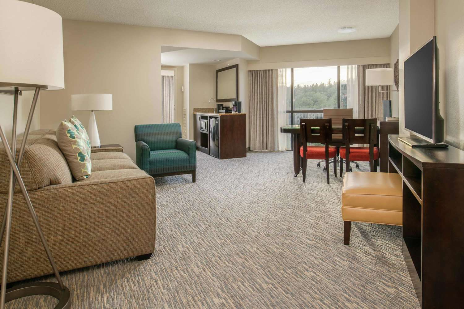 embassy suites by hilton seattle tacoma international airport