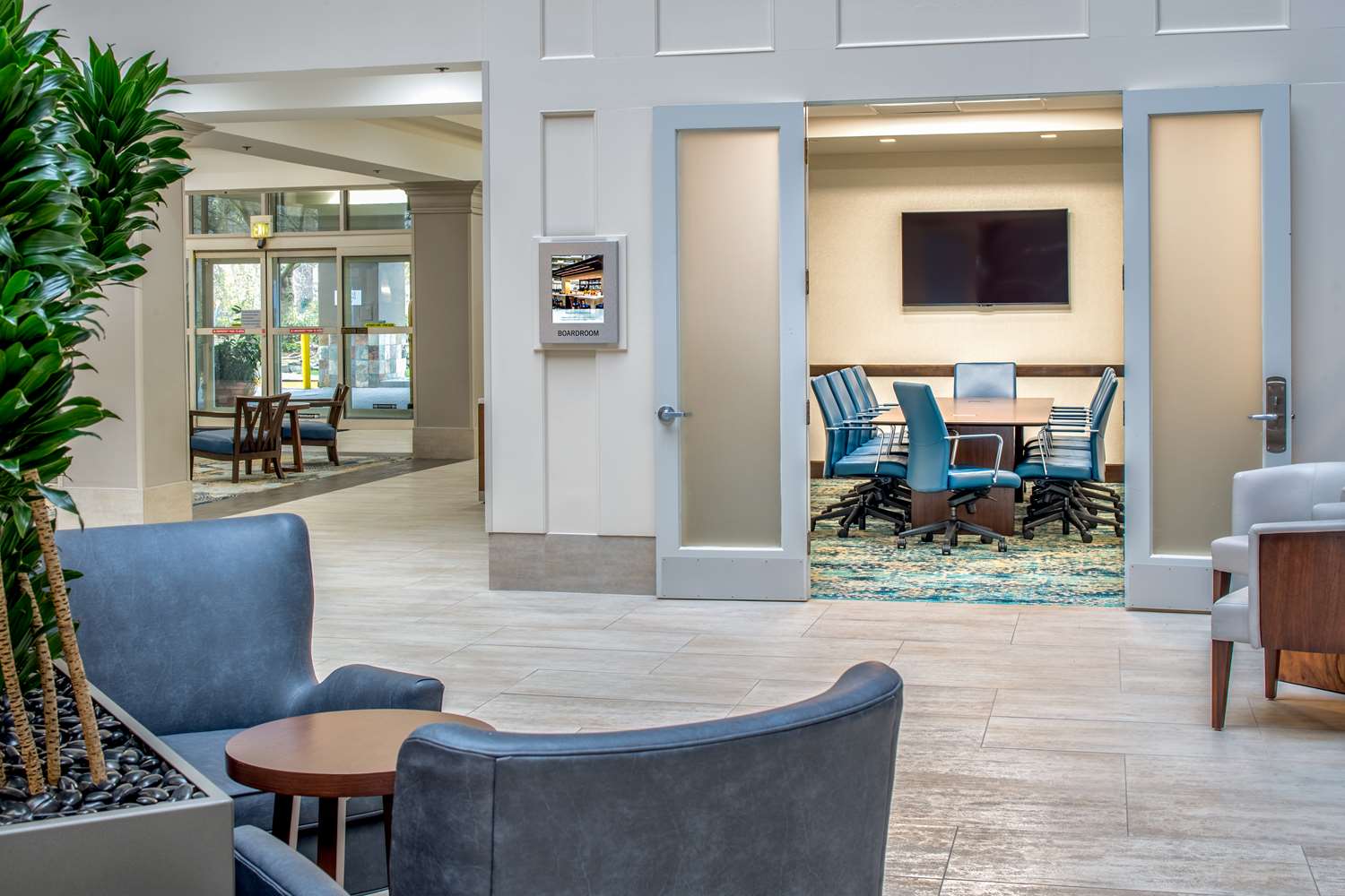 embassy suites by hilton seattle tacoma international airport
