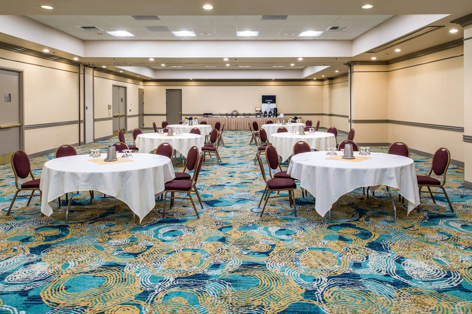 embassy suites by hilton seattle tacoma international airport