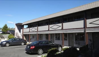 seatac inn