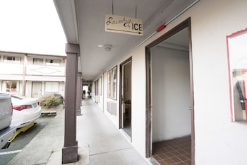 seatac inn