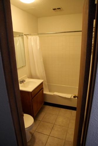 seatac inn