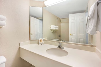 La Quinta Inn & Suites By Wyndham Seattle Sea-Tac Airport,Seatac>>King County,3 star