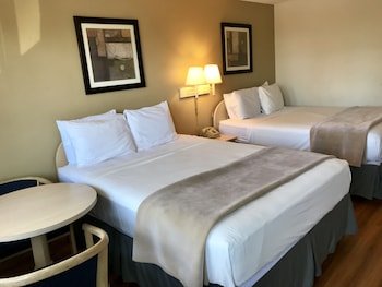 Sea-Tac Airport Value Inn,Near Highline Community College,3 star