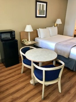 Sea-Tac Airport Value Inn,Near Highline Community College,3 star