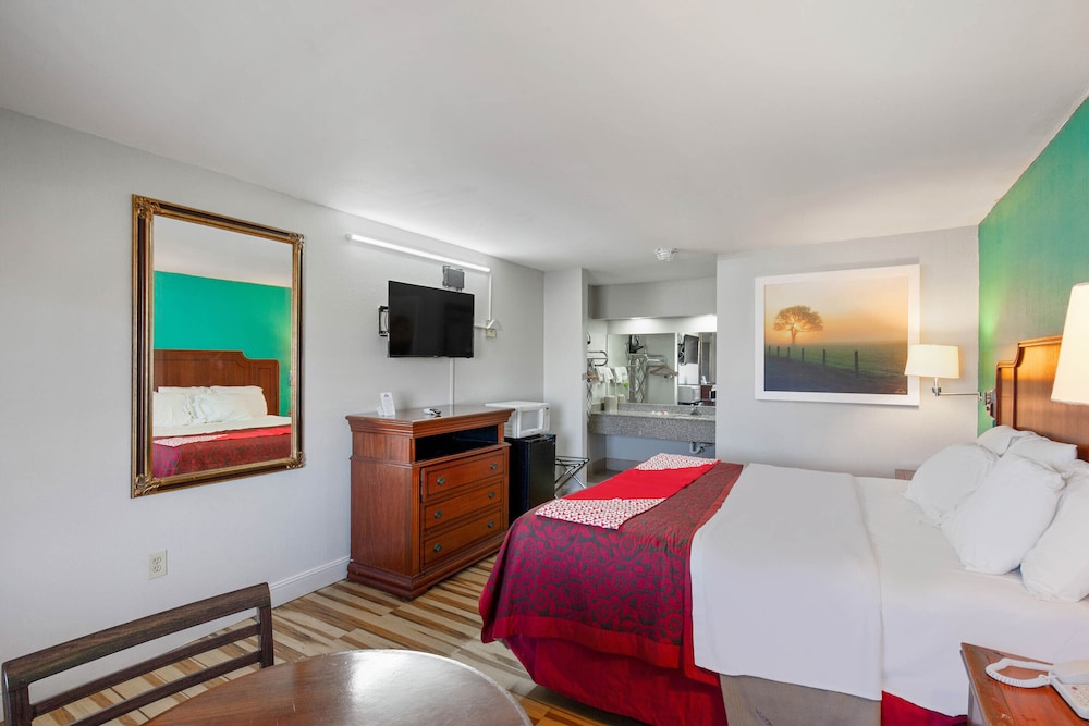 hotel o columbia downtown near i 65