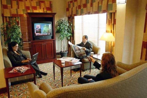 hampton inn by hilton torreon airport galerias