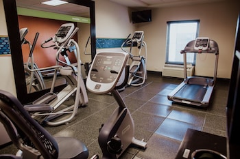 hampton inn by hilton torreon airport galerias