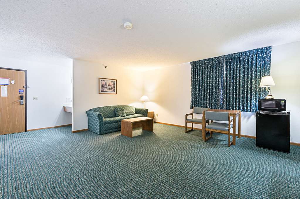 motel 6 kewanee il