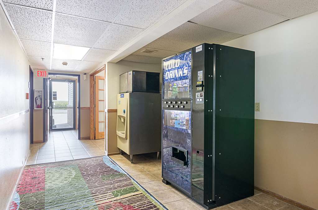 motel 6 kewanee il