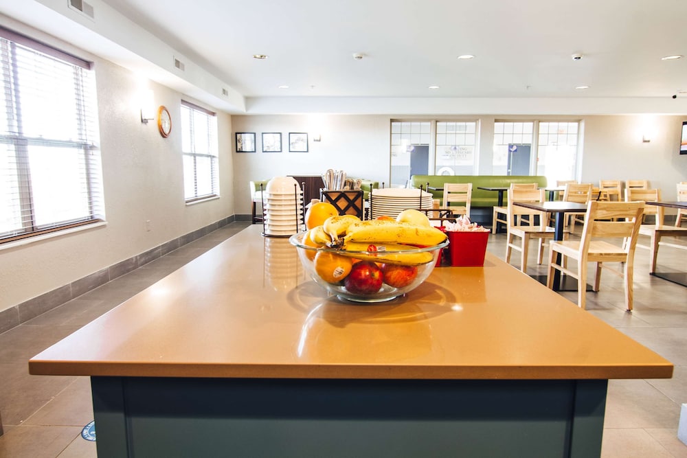 country inn and suites by radisson stockton il