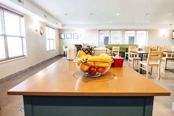 country inn and suites by radisson stockton il