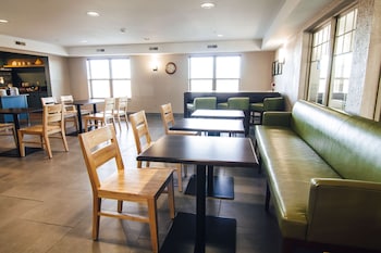 country inn and suites by radisson stockton il