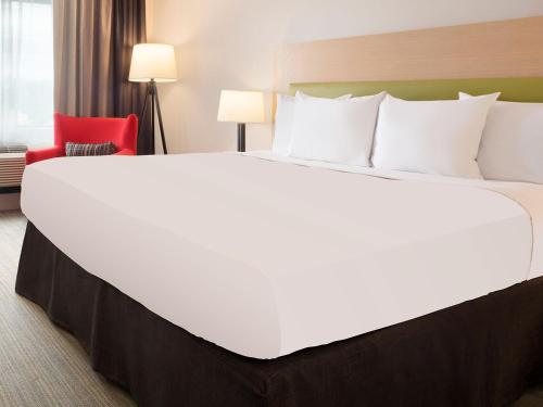 country inn and suites by radisson rock falls il