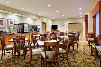 Country Inn & Suites By Radisson, Rock Falls, Il,Rock Falls>>Dixon,3 star